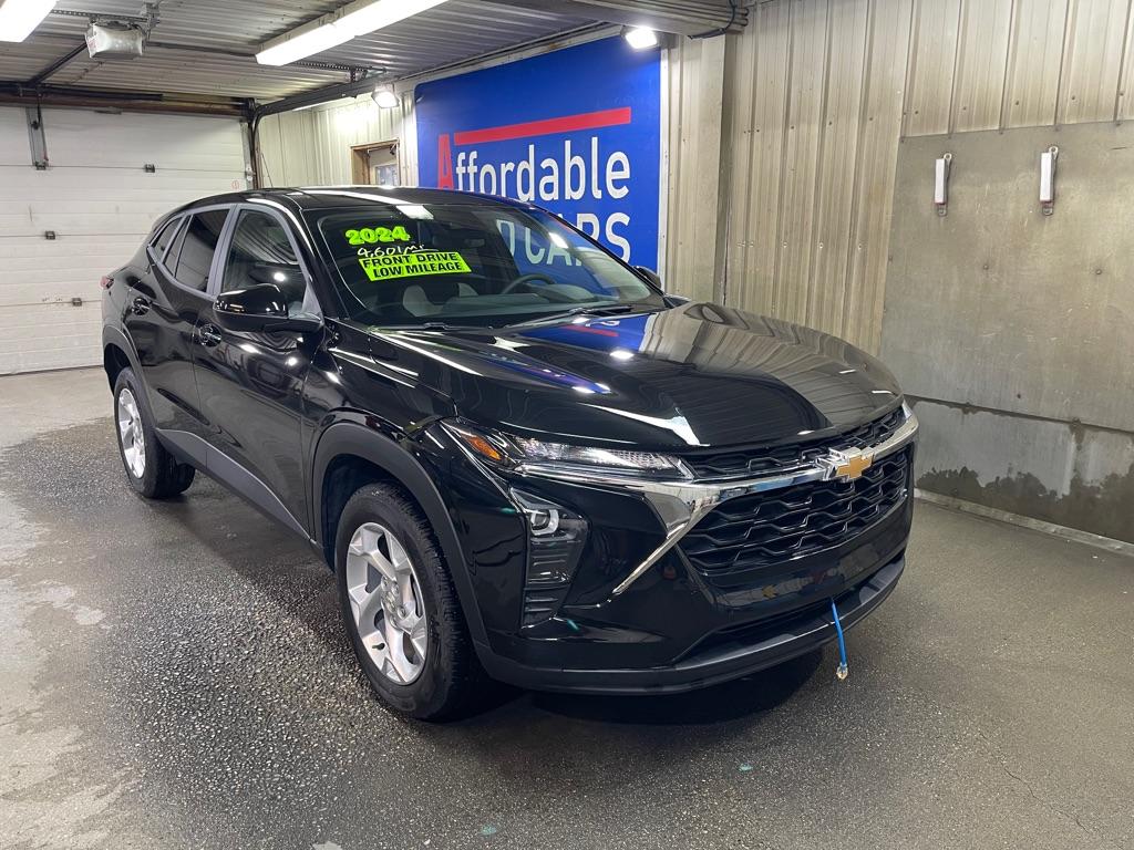 photo of 2024 CHEVROLET TRAX LS