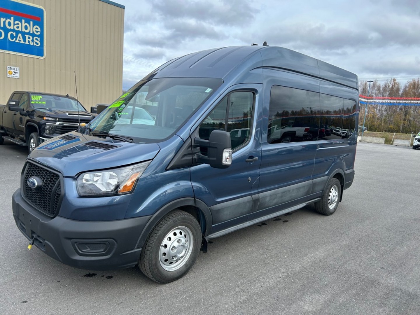 2025 BLUE FORD TRANSIT 15 PASS T-350 (1FBAX9XG3SK) with an 3.5L engine, Automatic transmission, located at 2525 S. Cushman, Fairbanks, AK, 99701, (907) 452-5707, 64.824036, -147.712311- Photo#0