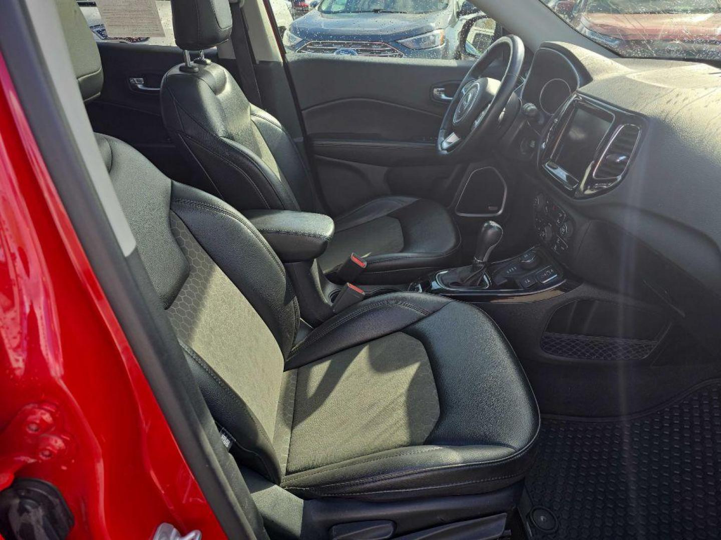 2019 RED JEEP COMPASS LATITUDE (3C4NJDBB9KT) with an 2.4L engine, Automatic transmission, located at 2525 S. Cushman, Fairbanks, AK, 99701, (907) 452-5707, 64.824036, -147.712311 - Photo#3