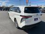 2021 WHITE TOYOTA SIENNA XLE (5TDYSKFC1MS) with an 2.5L engine, Continuously Variable transmission, located at 2525 S. Cushman, Fairbanks, AK, 99701, (907) 452-5707, 64.824036, -147.712311 - Photo#3