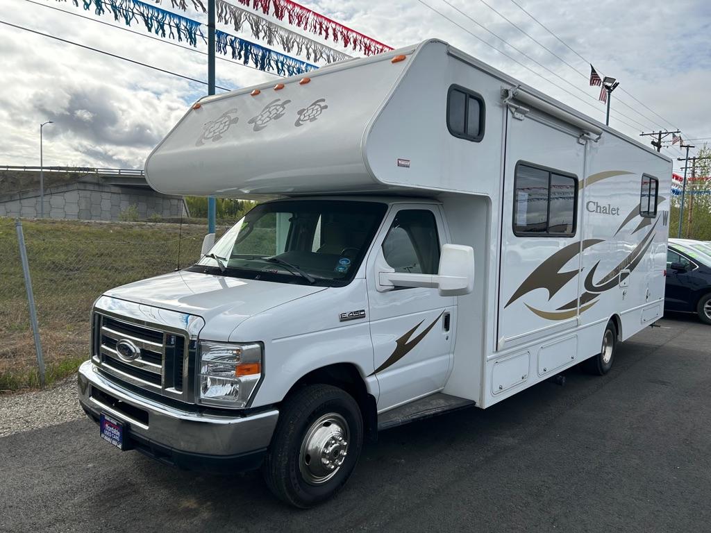 photo of 2013 FORD MOTORHOME CHALET M-26QR-FORD