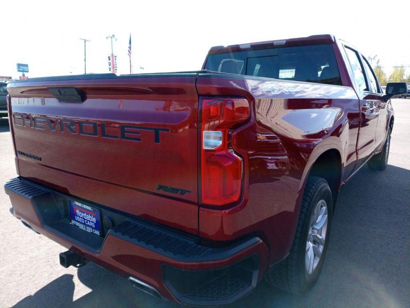 2021 RED CHEVROLET SILVERADO 1500 RST (3GCUYEEL9MG) with an 6.2L engine, Automatic transmission, located at 2525 S. Cushman, Fairbanks, AK, 99701, (907) 452-5707, 64.824036, -147.712311 - Photo#1