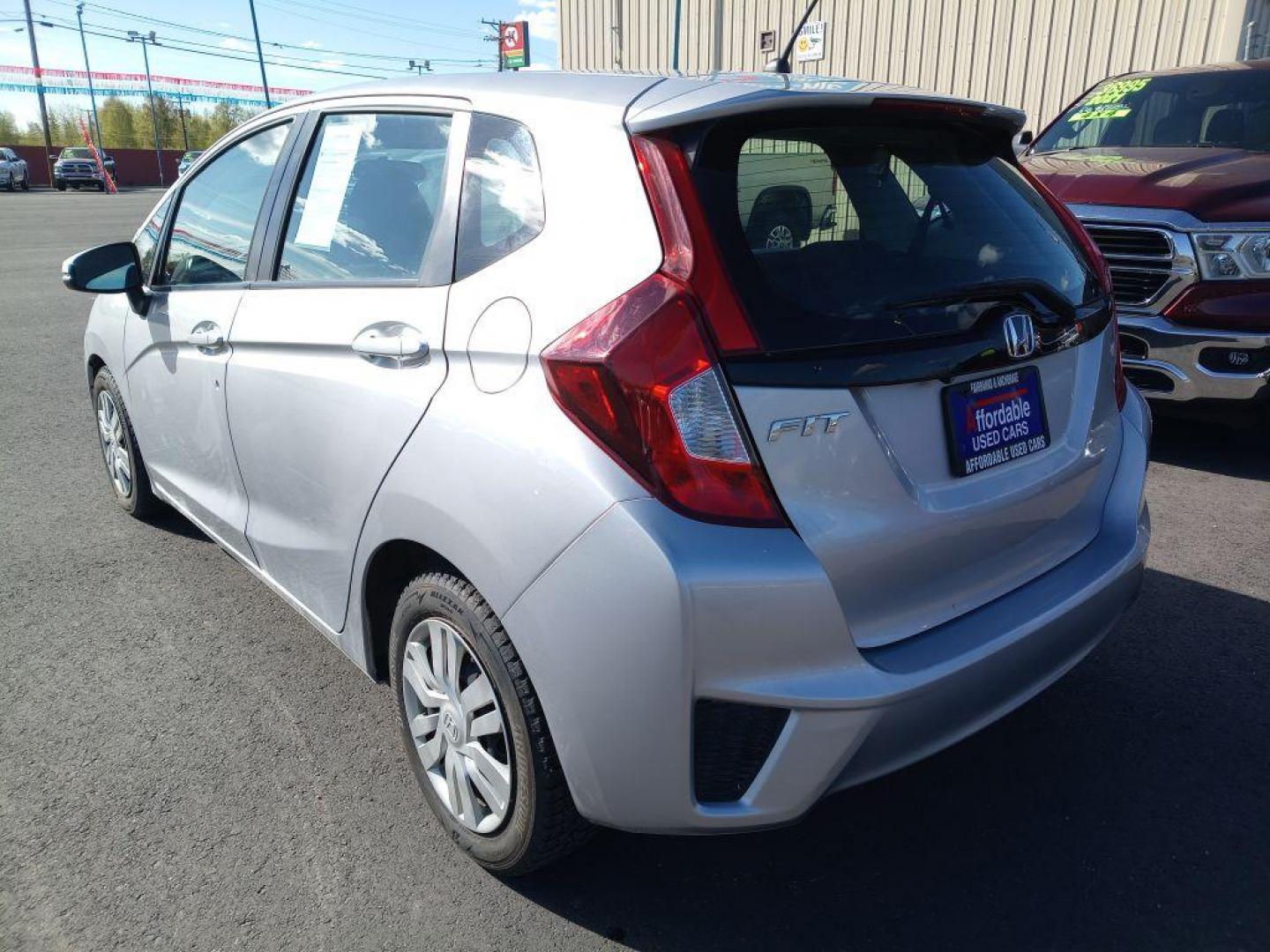 2015 SILVER HONDA FIT LX (3HGGK5G5XFM) with an 1.5L engine, 5-Speed Manual transmission, located at 2525 S. Cushman, Fairbanks, AK, 99701, (907) 452-5707, 64.824036, -147.712311 - Photo#3