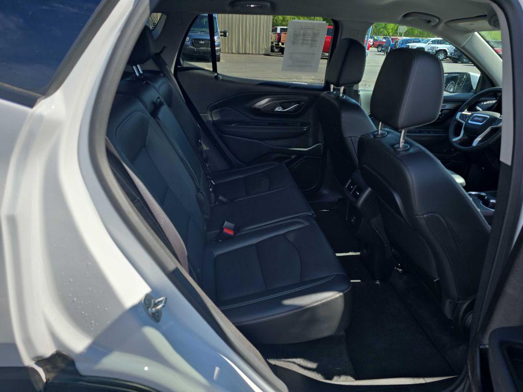 photo of 2024 GMC TERRAIN SLT