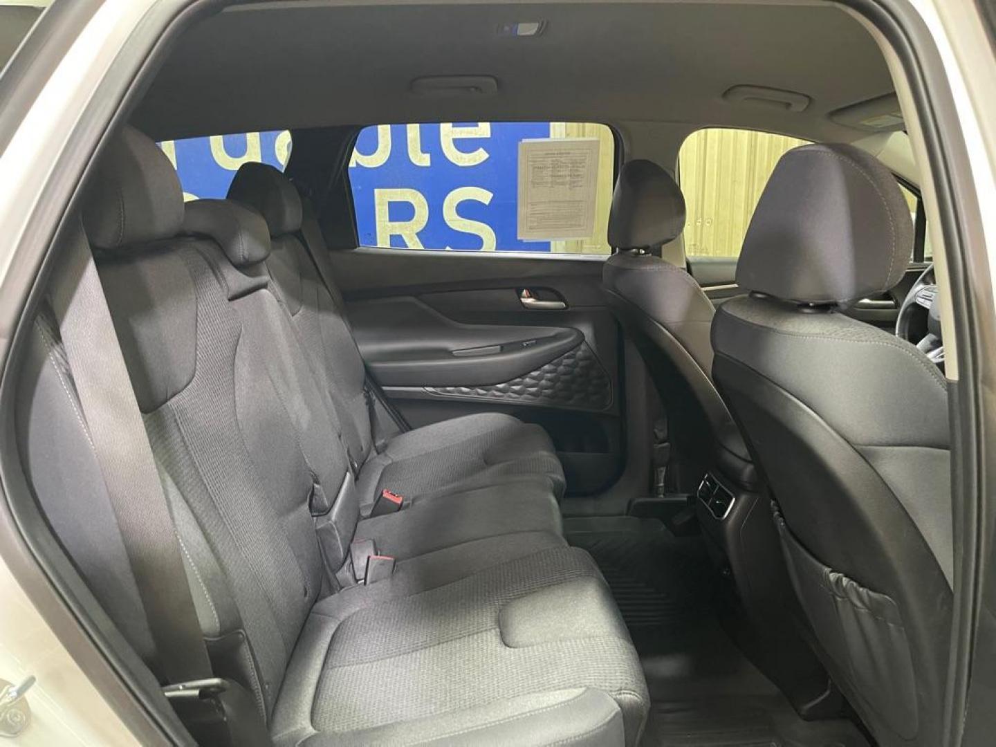 2023 WHITE HYUNDAI SANTA FE SEL (5NMS2DAJ7PH) with an 2.5L engine, Automatic transmission, located at 2525 S. Cushman, Fairbanks, AK, 99701, (907) 452-5707, 64.824036, -147.712311 - Photo#4