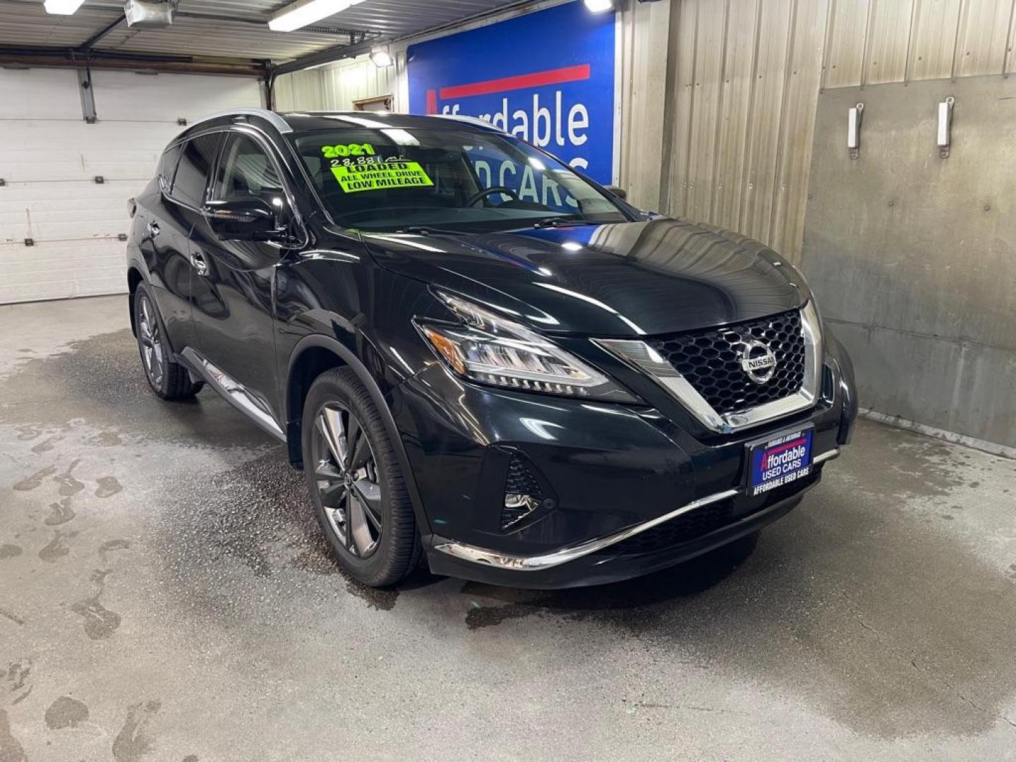 2021 BLACK NISSAN MURANO PLATINUM (5N1AZ2DS7MC) with an 3.5L engine, Continuously Variable transmission, located at 2525 S. Cushman, Fairbanks, AK, 99701, (907) 452-5707, 64.824036, -147.712311 - Photo#0