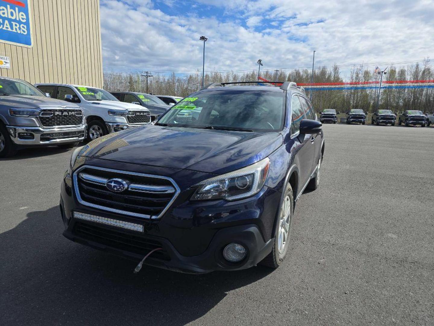 2018 BLUE SUBARU OUTBACK 2.5I PREMIUM (4S4BSAHC2J3) with an 2.5L engine, Continuously Variable transmission, located at 2525 S. Cushman, Fairbanks, AK, 99701, (907) 452-5707, 64.824036, -147.712311 - Photo#1