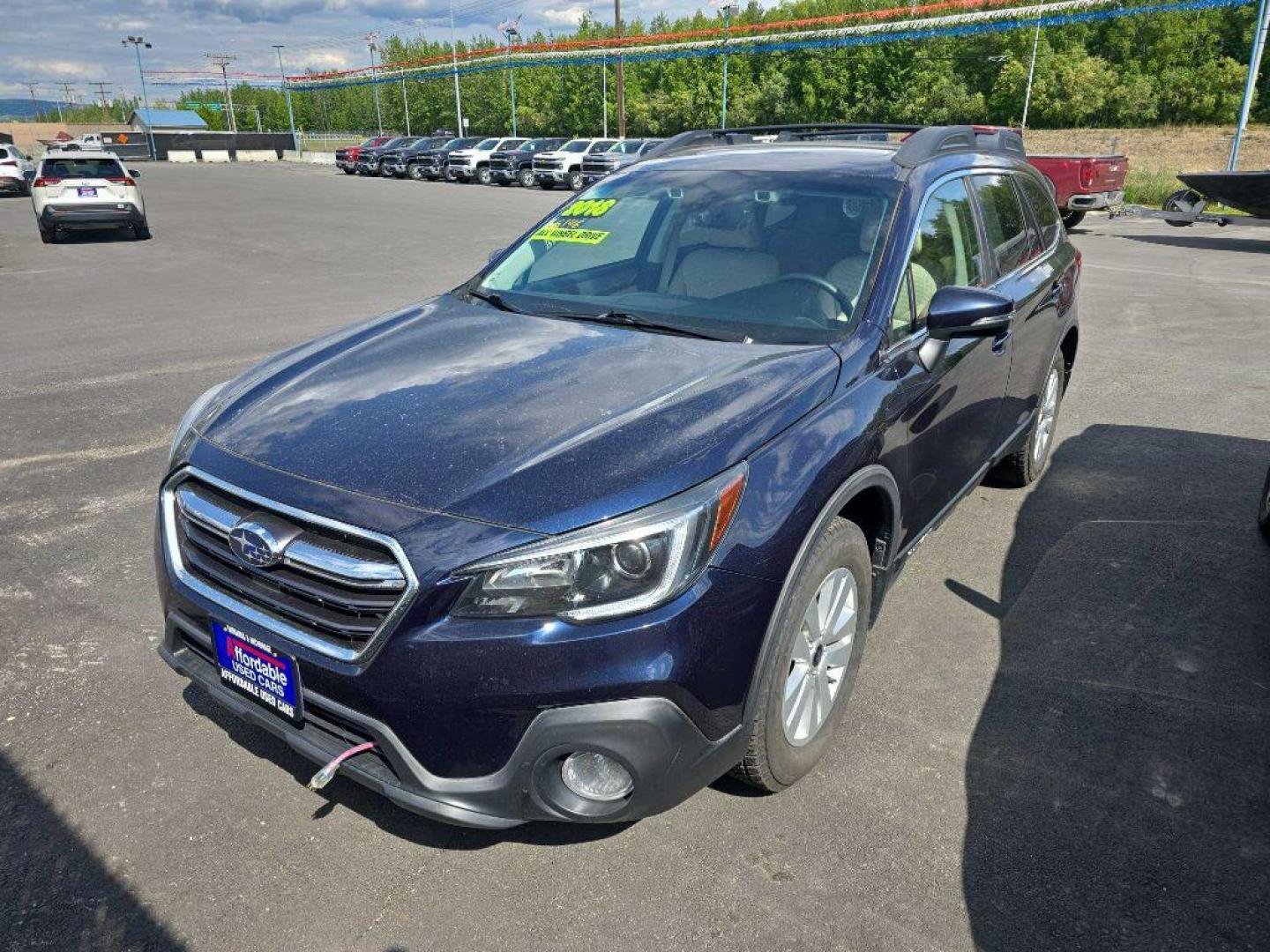 2018 BLUE SUBARU OUTBACK 2.5I PREMIUM (4S4BSAHC2J3) with an 2.5L engine, Continuously Variable transmission, located at 2525 S. Cushman, Fairbanks, AK, 99701, (907) 452-5707, 64.824036, -147.712311 - Photo#1