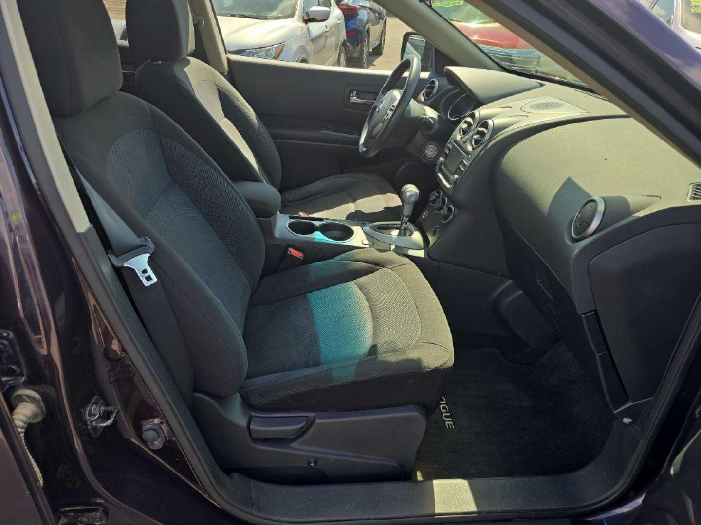 2013 BLACK NISSAN ROGUE S (JN8AS5MV9DW) with an 2.5L engine, Continuously Variable transmission, located at 2525 S. Cushman, Fairbanks, AK, 99701, (907) 452-5707, 64.824036, -147.712311 - Photo#4