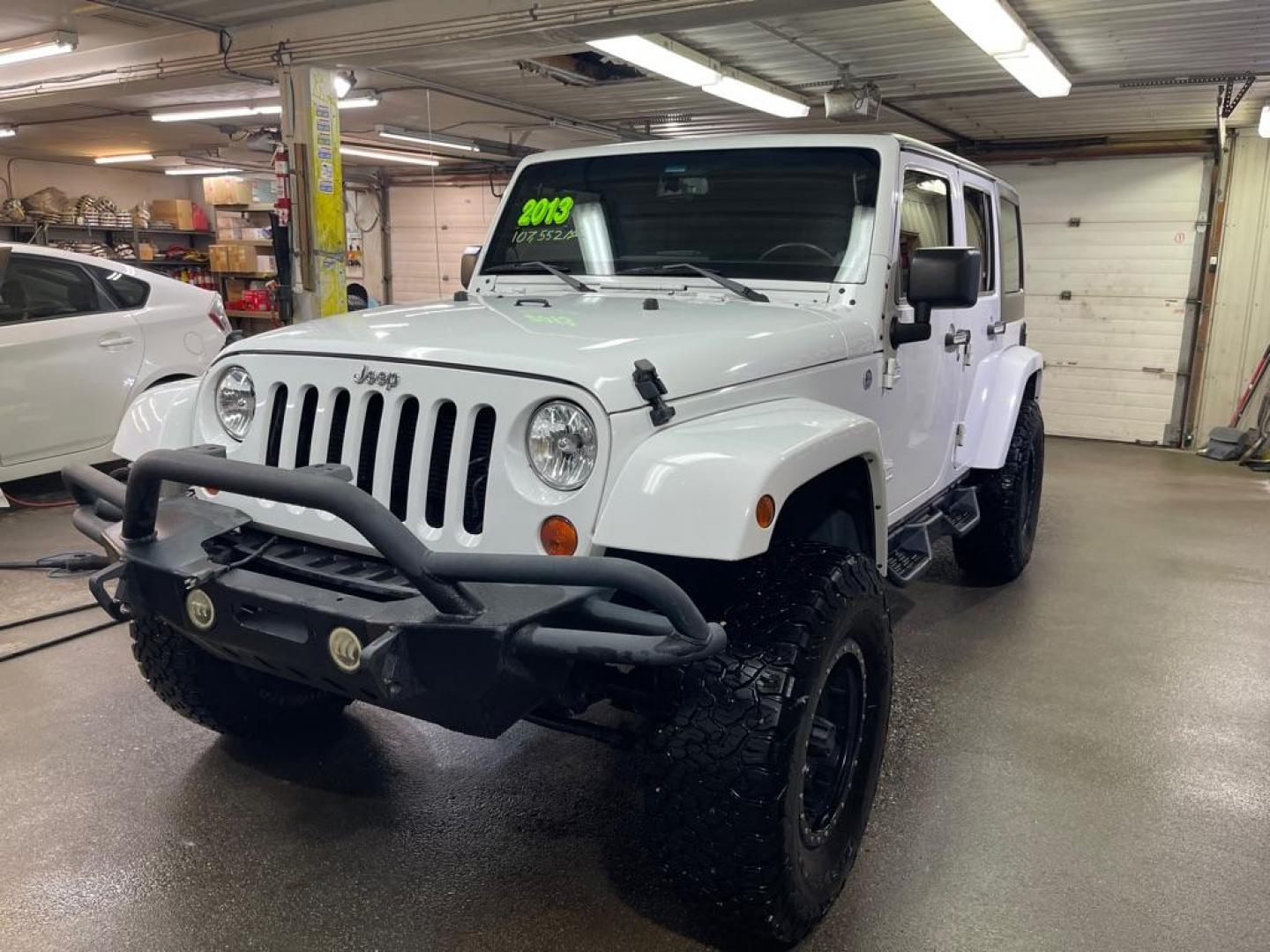 2013 WHITE JEEP WRANGLER UNLIMI SPORT (1C4BJWDGXDL) with an 3.6L engine, Automatic transmission, located at 2525 S. Cushman, Fairbanks, AK, 99701, (907) 452-5707, 64.824036, -147.712311 - Photo#1