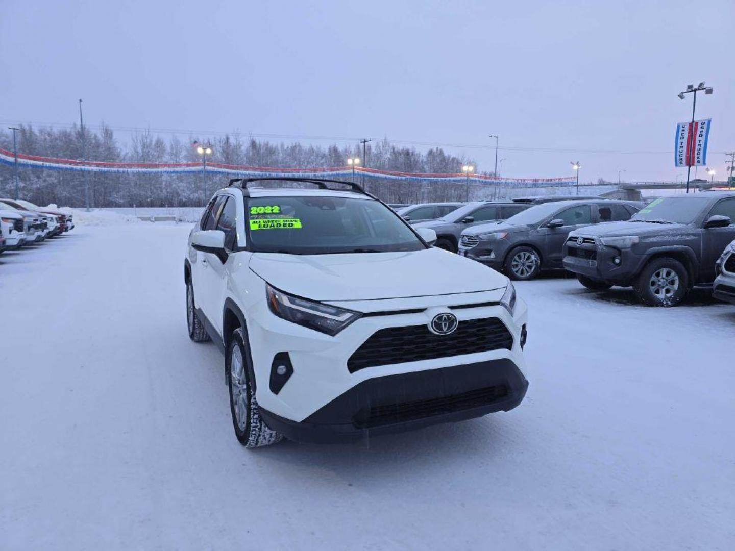 2022 WHITE TOYOTA RAV4 XLE XLE PREMIUM (2T3A1RFV6NW) with an 2.5L engine, Automatic transmission, located at 2525 S. Cushman, Fairbanks, AK, 99701, (907) 452-5707, 64.824036, -147.712311 - Photo#0