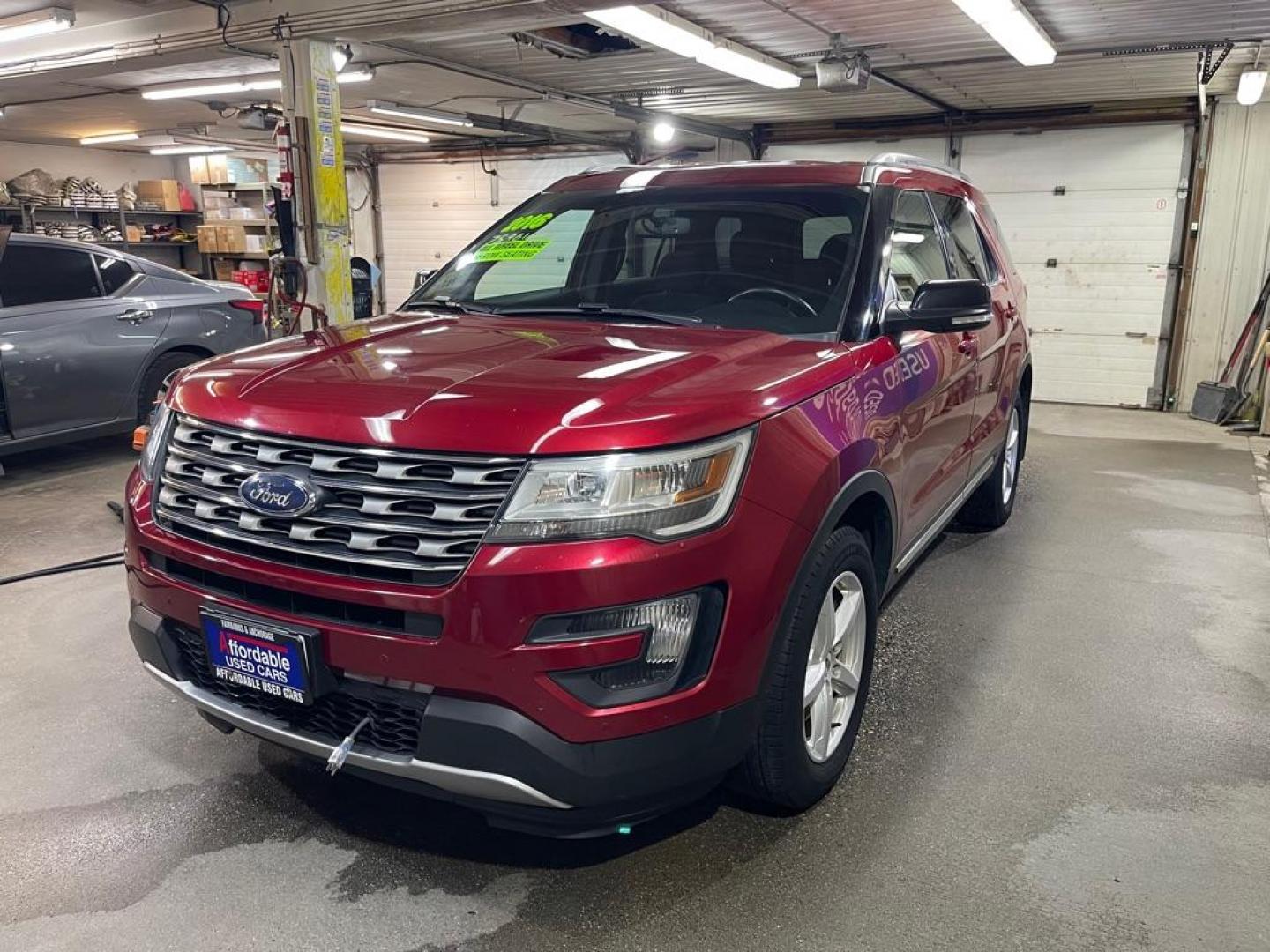 2016 RED FORD EXPLORER XLT (1FM5K8D86GG) with an 3.5L engine, Automatic transmission, located at 2525 S. Cushman, Fairbanks, AK, 99701, (907) 452-5707, 64.824036, -147.712311 - Photo#1