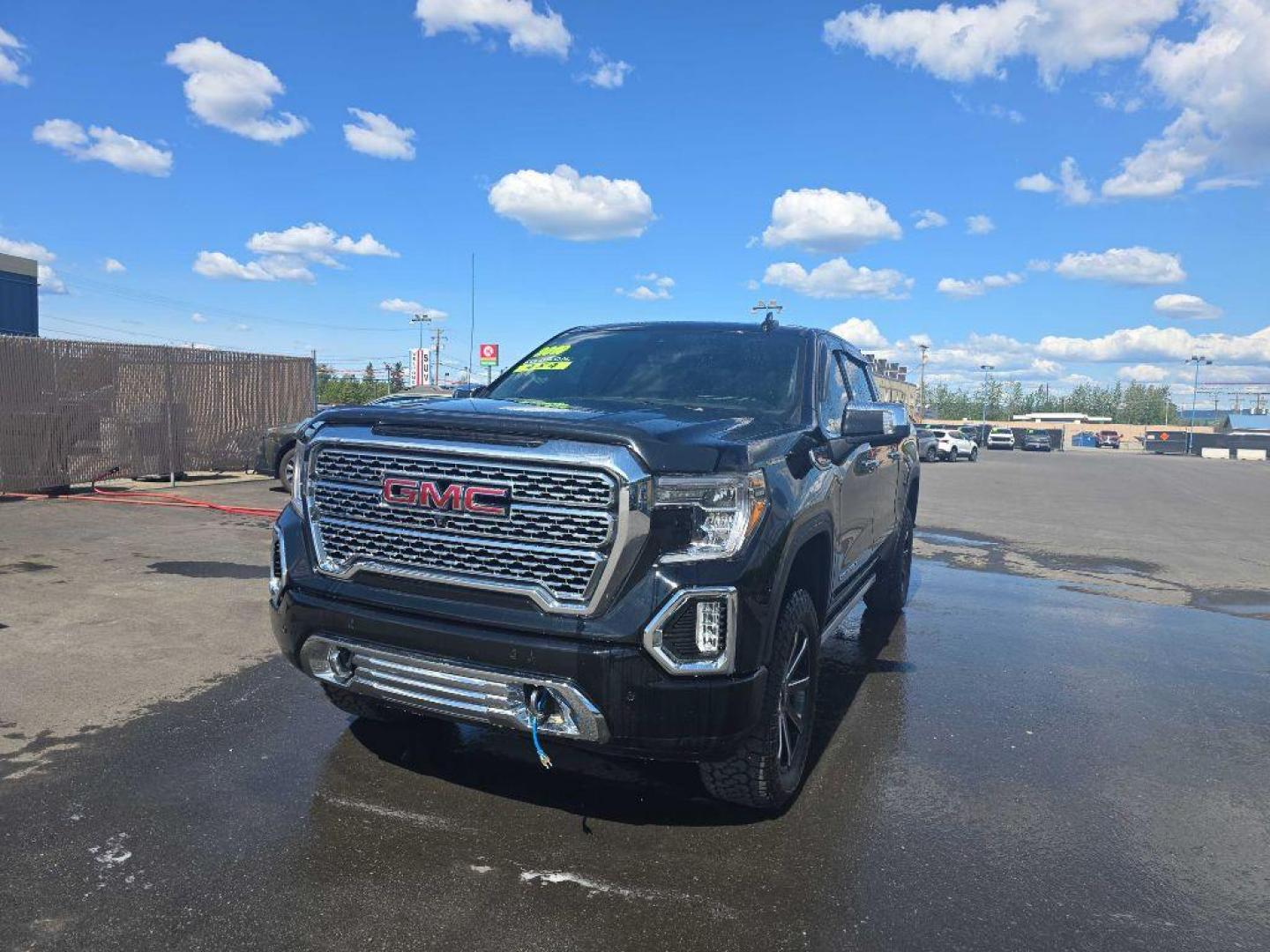 2019 BLACK GMC SIERRA 1500 DENALI (1GTU9FELXKZ) with an 6.2L engine, Automatic transmission, located at 2525 S. Cushman, Fairbanks, AK, 99701, (907) 452-5707, 64.824036, -147.712311 - Photo#1