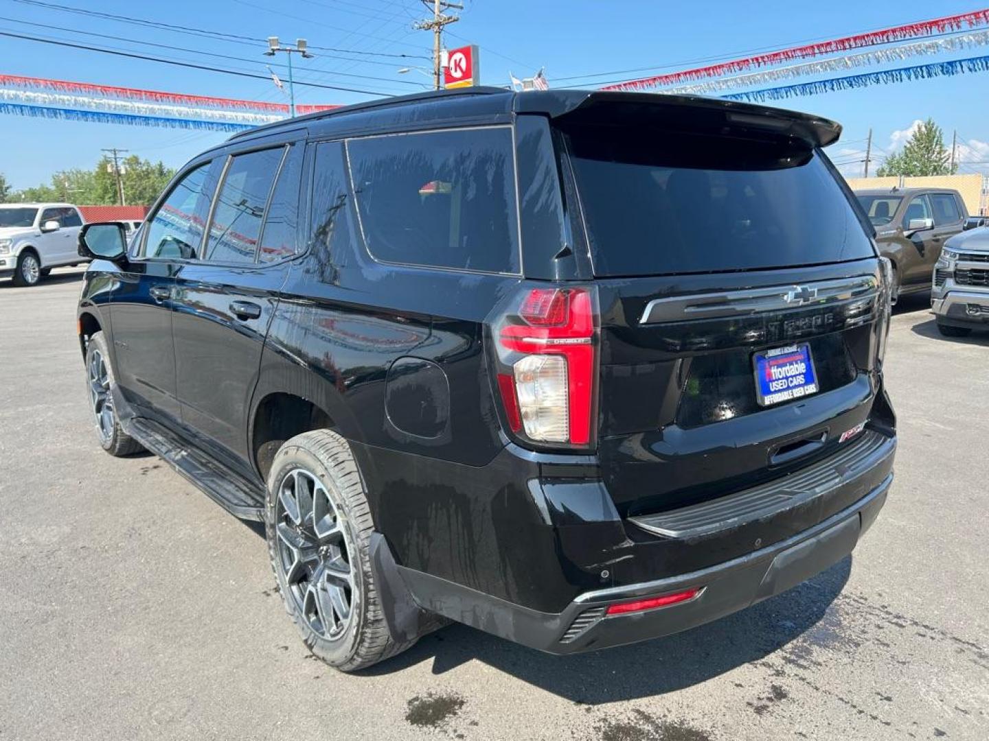 2021 BLACK CHEVROLET TAHOE 1500 RST (1GNSKRKD6MR) with an 5.3L engine, Automatic transmission, located at 2525 S. Cushman, Fairbanks, AK, 99701, (907) 452-5707, 64.824036, -147.712311 - Photo#3