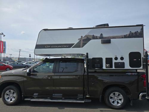 2024 TRAVEL LITE UP COUNTRY Slide In