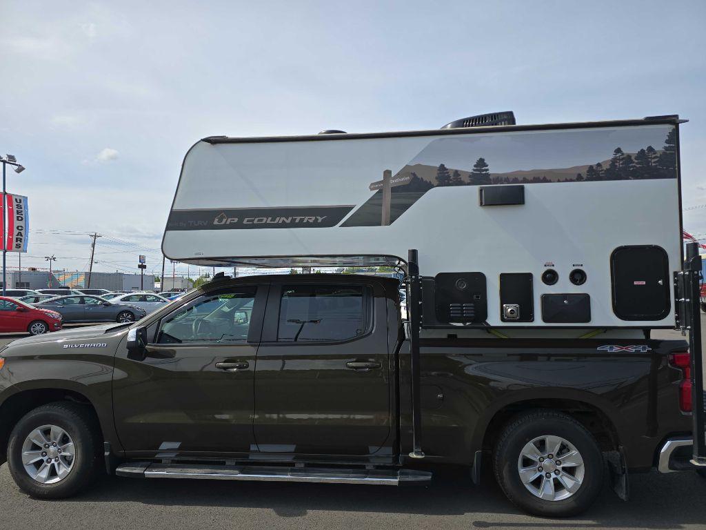 photo of 2024 TRAVEL LITE UP COUNTRY Slide In