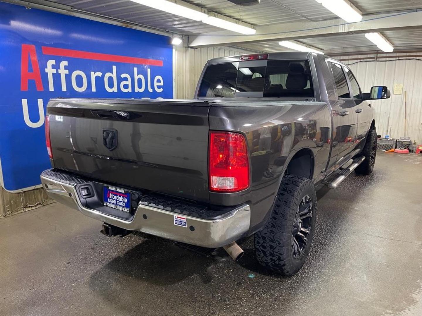 2015 GRAY RAM 3500 SLT (3C63R3LJ5FG) with an 6.4L engine, Automatic transmission, located at 2525 S. Cushman, Fairbanks, AK, 99701, (907) 452-5707, 64.824036, -147.712311 - Photo#2