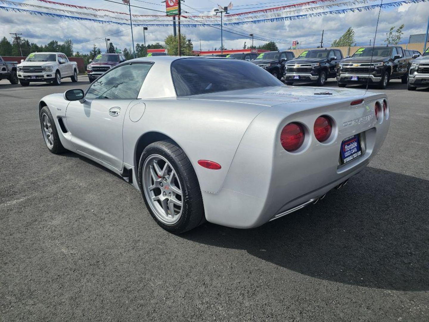 2002 SILVER CHEVROLET CORVETTE Z06 Z06 (1G1YY12S025) with an 5.7L engine, 4-Speed Manual transmission, located at 2525 S. Cushman, Fairbanks, AK, 99701, (907) 452-5707, 64.824036, -147.712311 - Photo#3