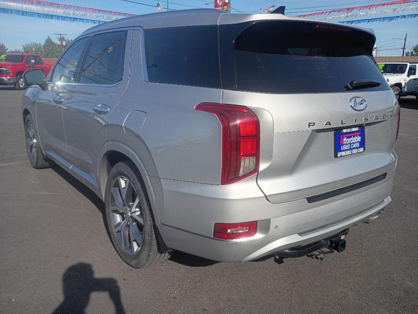 2021 SILVER HYUNDAI PALISADE LIMITED (KM8R5DHE1MU) with an 3.8L engine, Automatic transmission, located at 2525 S. Cushman, Fairbanks, AK, 99701, (907) 452-5707, 64.824036, -147.712311 - Photo#2