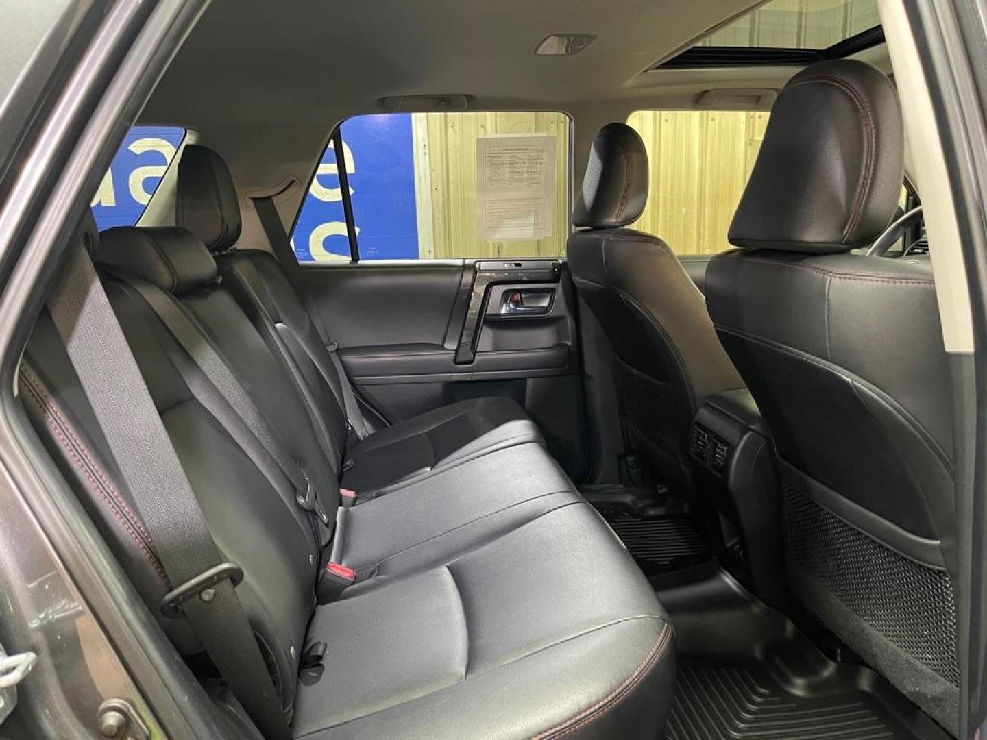 2021 GREY TOYOTA 4RUNNER SR5 PREMIUM (JTERU5JRXM5) with an 4.0L engine, Automatic transmission, located at 2525 S. Cushman, Fairbanks, AK, 99701, (907) 452-5707, 64.824036, -147.712311 - Photo#4