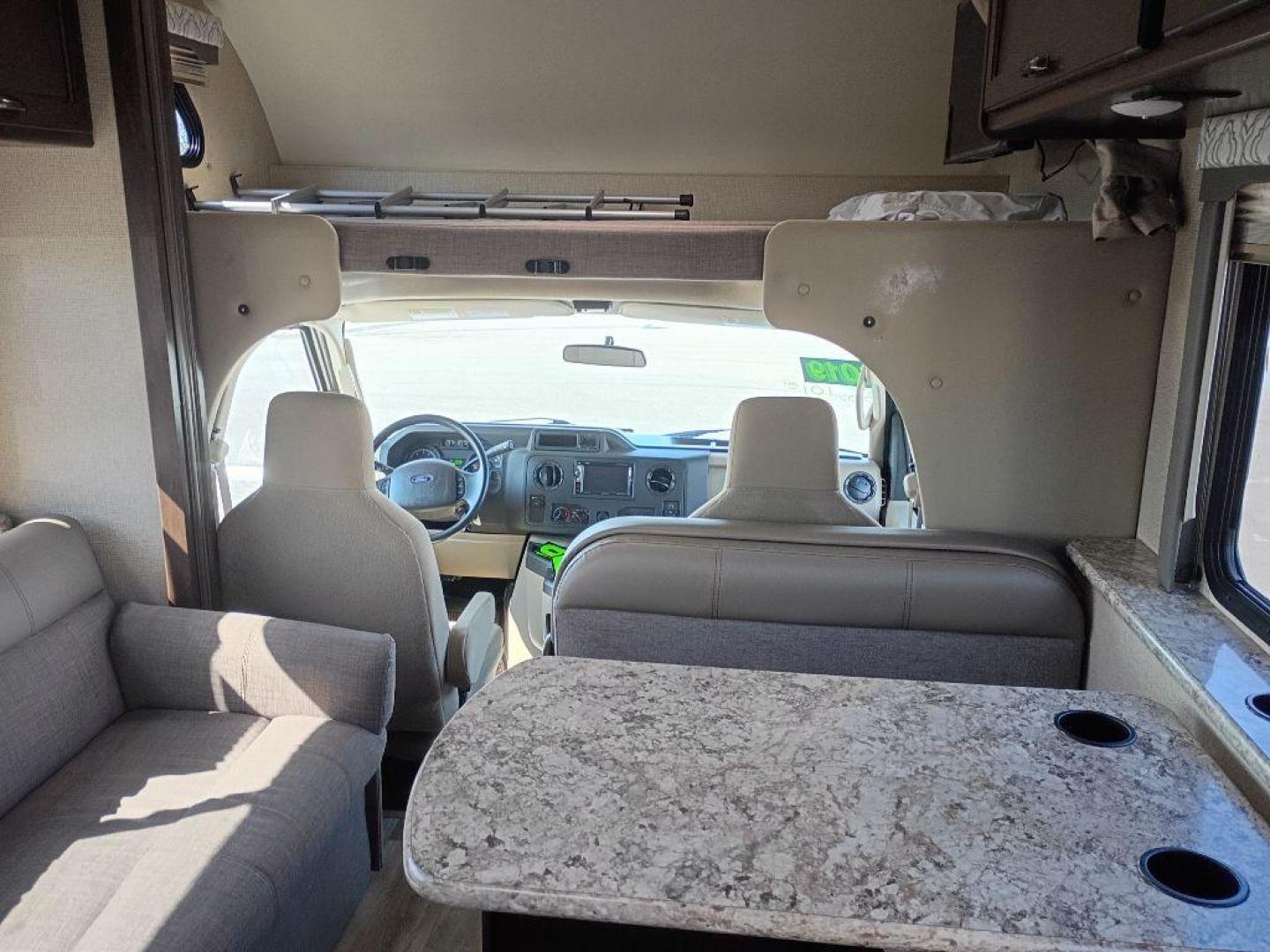 2019 WHITE FORD ECONOLINE E450 SUPER DUTY CUTAWAY VAN (1FDXE4FS8KD) with an 6.8L engine, Automatic transmission, located at 2525 S. Cushman, Fairbanks, AK, 99701, (907) 452-5707, 64.824036, -147.712311 - Photo#5