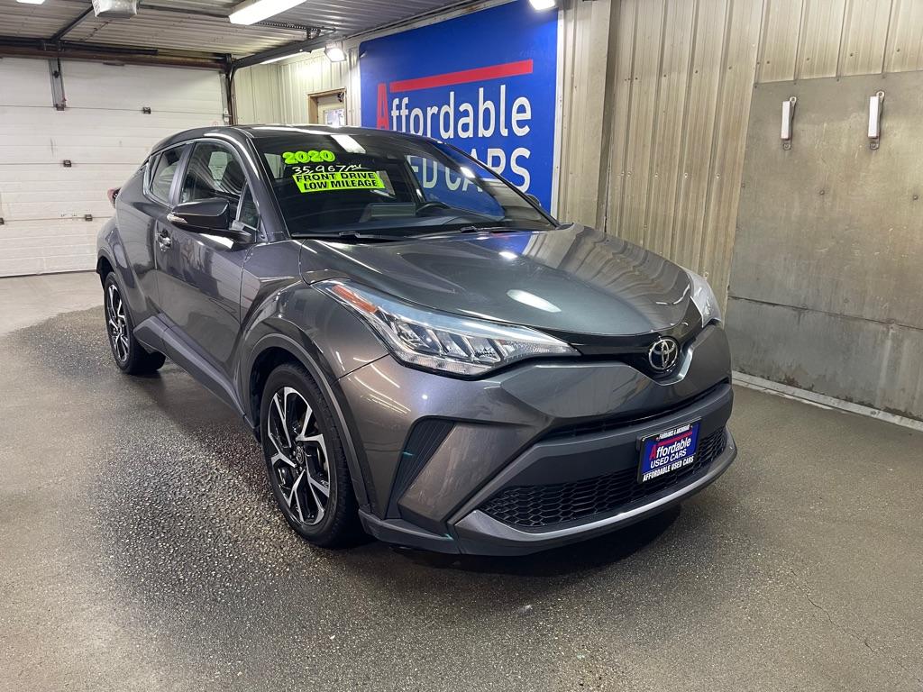 photo of 2020 TOYOTA C-HR XLE