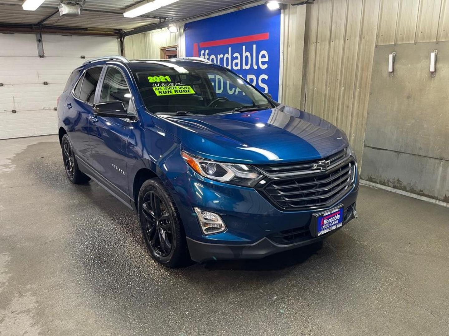 2021 BLUE CHEVROLET EQUINOX LT (2GNAXUEV4M6) with an 1.5L engine, Automatic transmission, located at 2525 S. Cushman, Fairbanks, AK, 99701, (907) 452-5707, 64.824036, -147.712311 - Photo#0