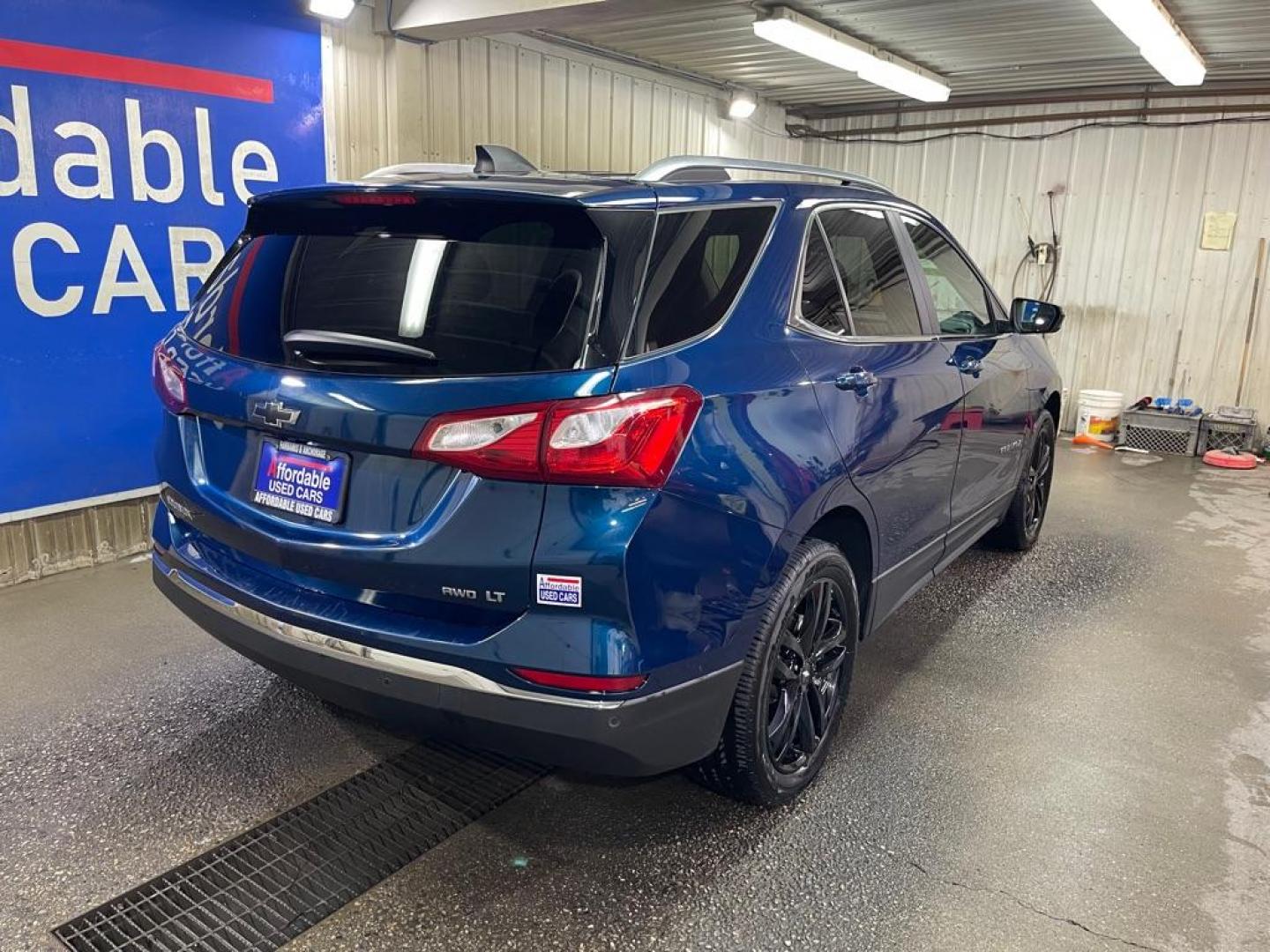 2021 BLUE CHEVROLET EQUINOX LT (2GNAXUEV4M6) with an 1.5L engine, Automatic transmission, located at 2525 S. Cushman, Fairbanks, AK, 99701, (907) 452-5707, 64.824036, -147.712311 - Photo#2