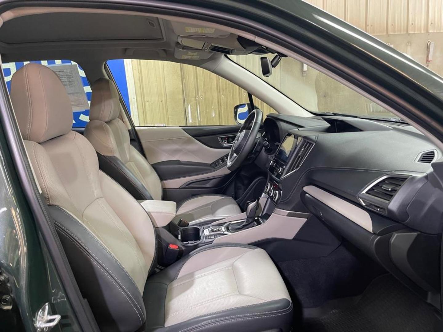2022 GREEN SUBARU FORESTER LIMITED (JF2SKAPC3NH) with an 2.5L engine, Automatic transmission, located at 2525 S. Cushman, Fairbanks, AK, 99701, (907) 452-5707, 64.824036, -147.712311 - Photo#3