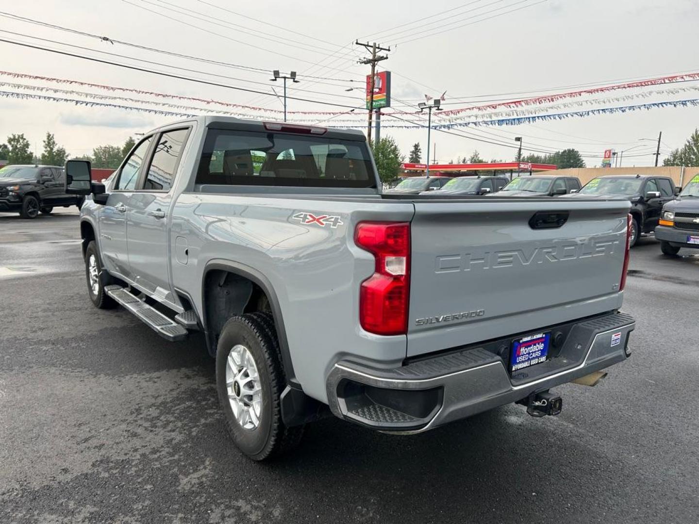 2024 GRAY CHEVROLET SILVERADO 2500 HEAVY DUTY LT (2GC4YNE70R1) with an 6.6L engine, Automatic transmission, located at 2525 S. Cushman, Fairbanks, AK, 99701, (907) 452-5707, 64.824036, -147.712311 - Photo#3