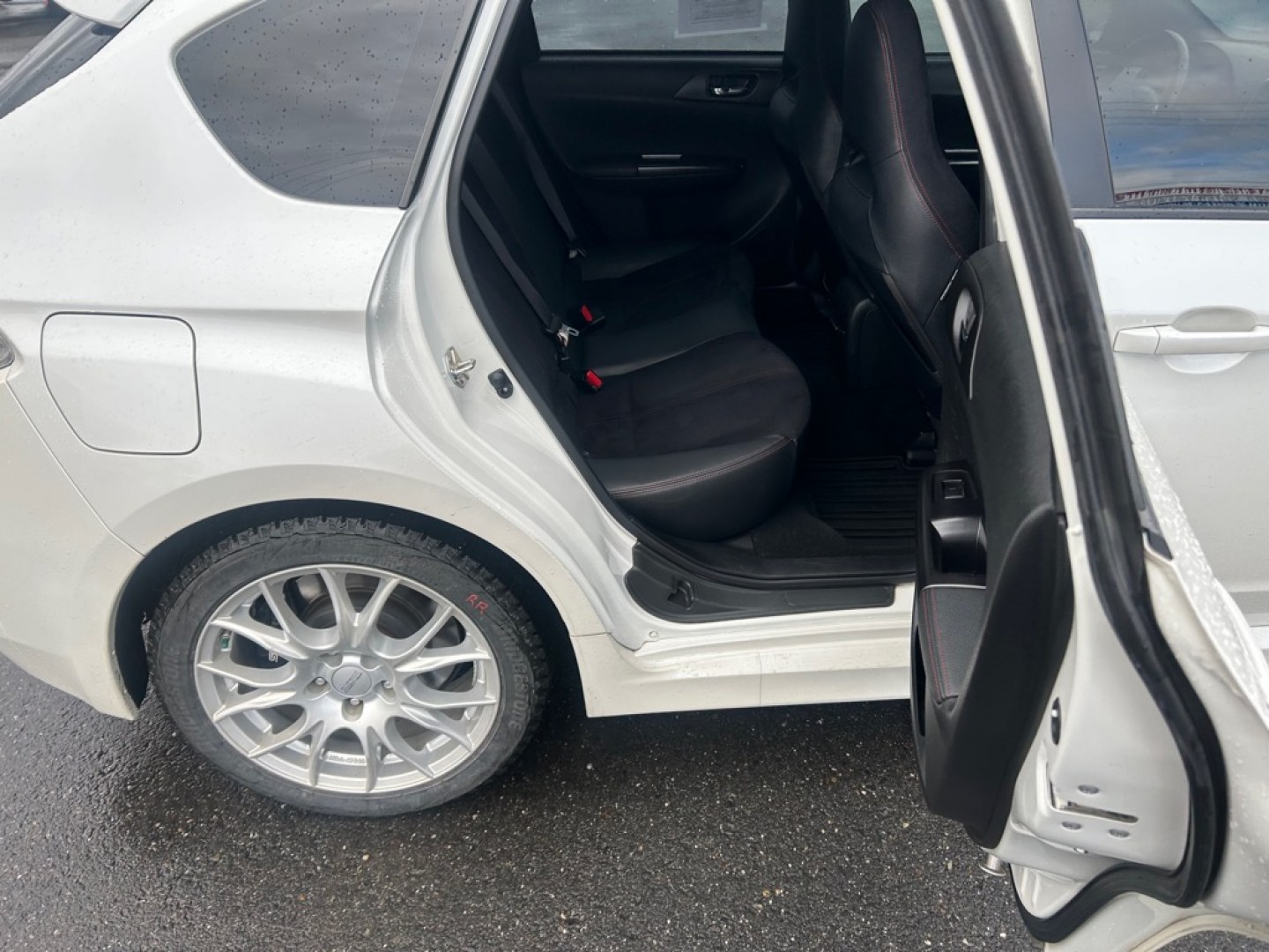 2013 WHITE SUBARU IMPREZA STI WRX STI (JF1GR8H63DL) with an 2.5L engine, 6-Speed Manual transmission, located at 2525 S. Cushman, Fairbanks, AK, 99701, (907) 452-5707, 64.824036, -147.712311- Photo#5