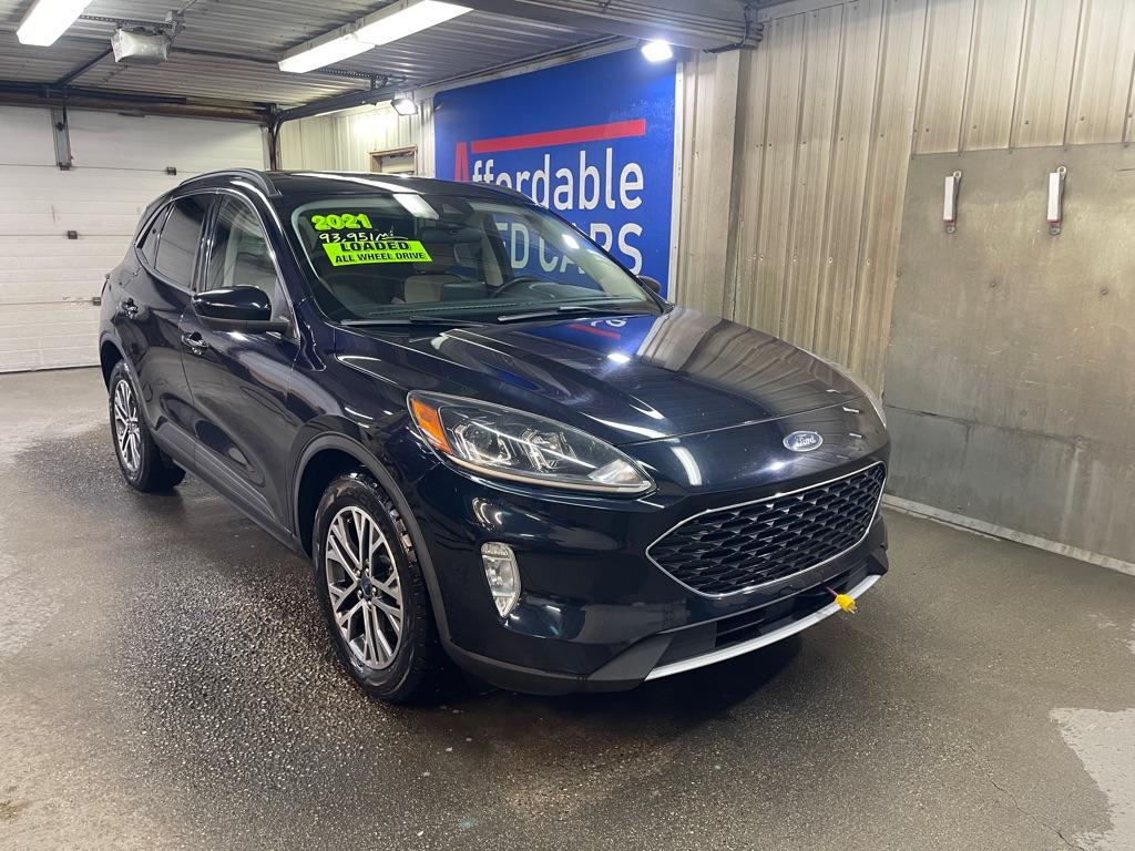 photo of 2021 FORD ESCAPE SEL