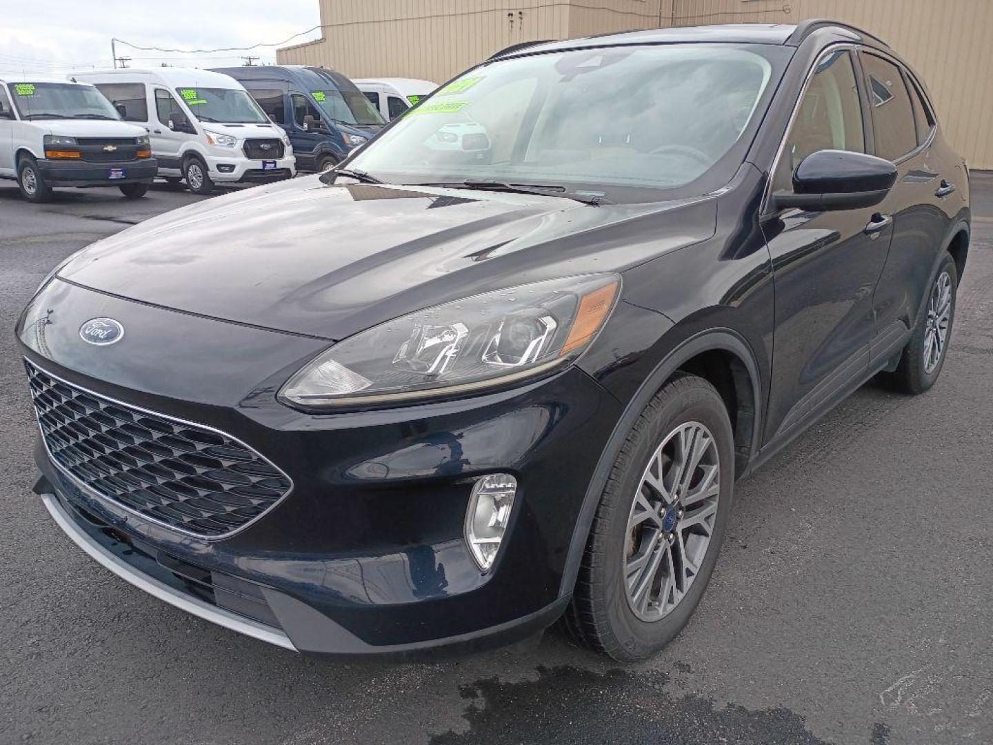 2021 BLUE FORD ESCAPE SEL (1FMCU9H63MU) with an 1.5L engine, Automatic transmission, located at 2525 S. Cushman, Fairbanks, AK, 99701, (907) 452-5707, 64.824036, -147.712311 - Photo#2