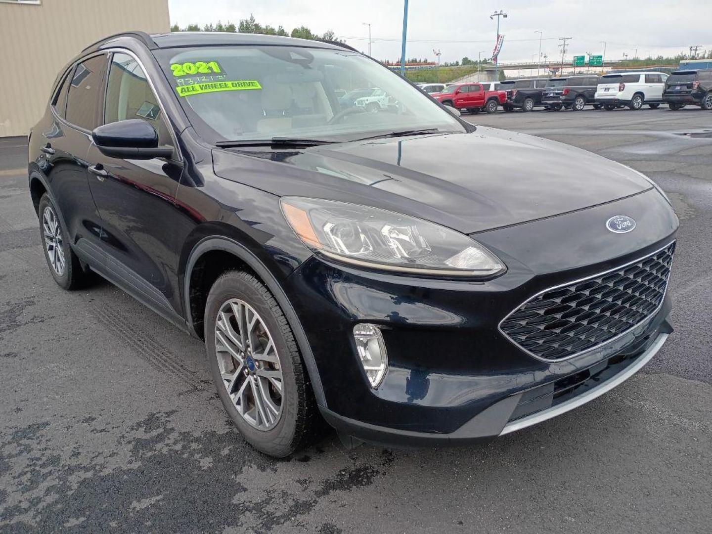 2021 BLUE FORD ESCAPE SEL (1FMCU9H63MU) with an 1.5L engine, Automatic transmission, located at 2525 S. Cushman, Fairbanks, AK, 99701, (907) 452-5707, 64.824036, -147.712311 - Photo#4