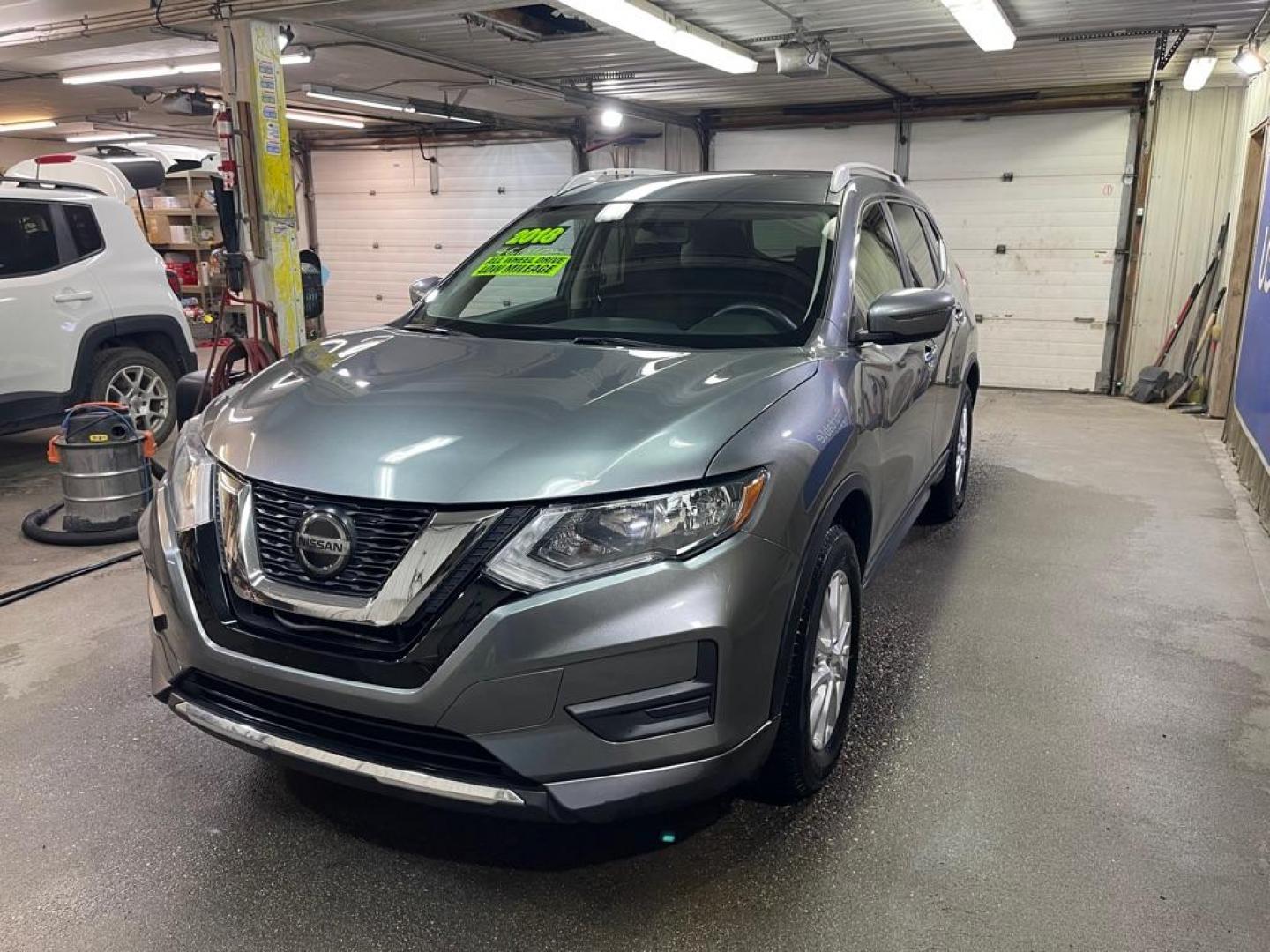 2018 SILVER NISSAN ROGUE S (KNMAT2MV5JP) with an 2.5L engine, Continuously Variable transmission, located at 2525 S. Cushman, Fairbanks, AK, 99701, (907) 452-5707, 64.824036, -147.712311 - Photo#1