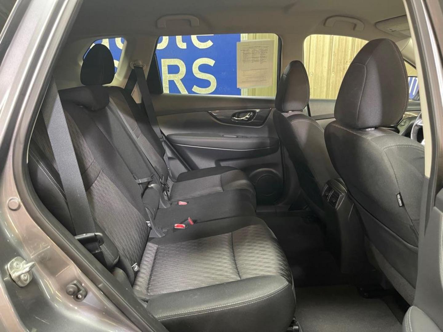 2018 SILVER NISSAN ROGUE S (KNMAT2MV5JP) with an 2.5L engine, Continuously Variable transmission, located at 2525 S. Cushman, Fairbanks, AK, 99701, (907) 452-5707, 64.824036, -147.712311 - Photo#4