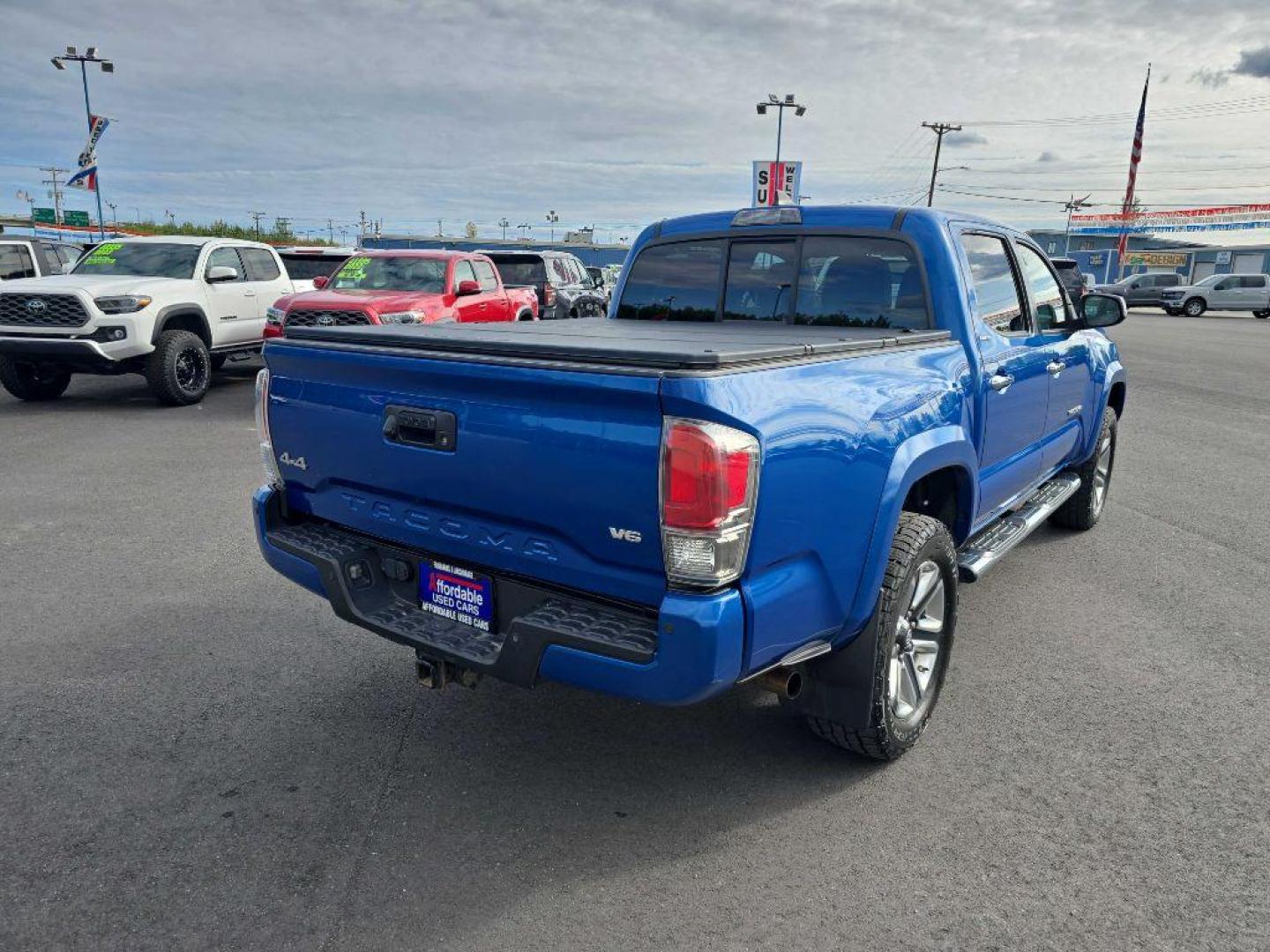 2016 BLUE TOYOTA TACOMA DOUBLE CAB (3TMGZ5AN9GM) with an 3.5L engine, Automatic transmission, located at 2525 S. Cushman, Fairbanks, AK, 99701, (907) 452-5707, 64.824036, -147.712311 - Photo#1