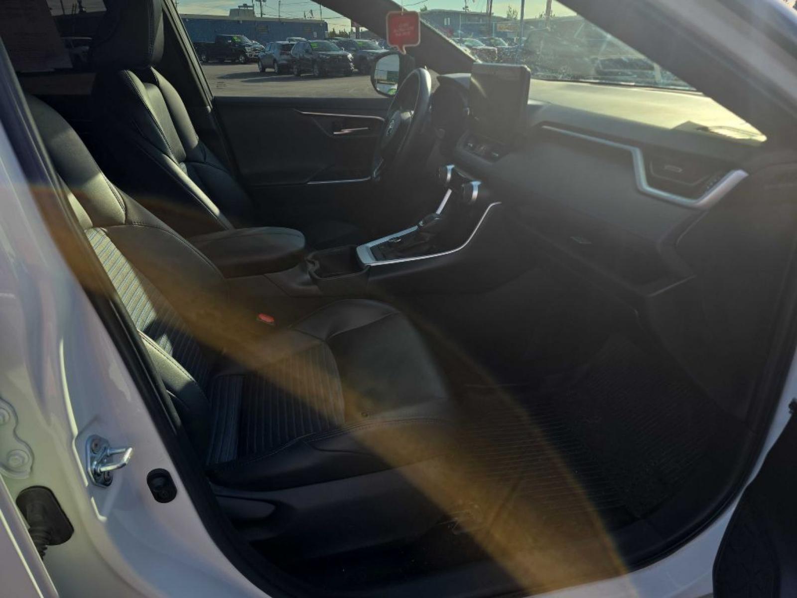 2023 WHITE TOYOTA RAV4 XSE (2T3E6RFV8PW) with an 2.5L engine, Automatic transmission, located at 2525 S. Cushman, Fairbanks, AK, 99701, (907) 452-5707, 64.824036, -147.712311 - Photo#4