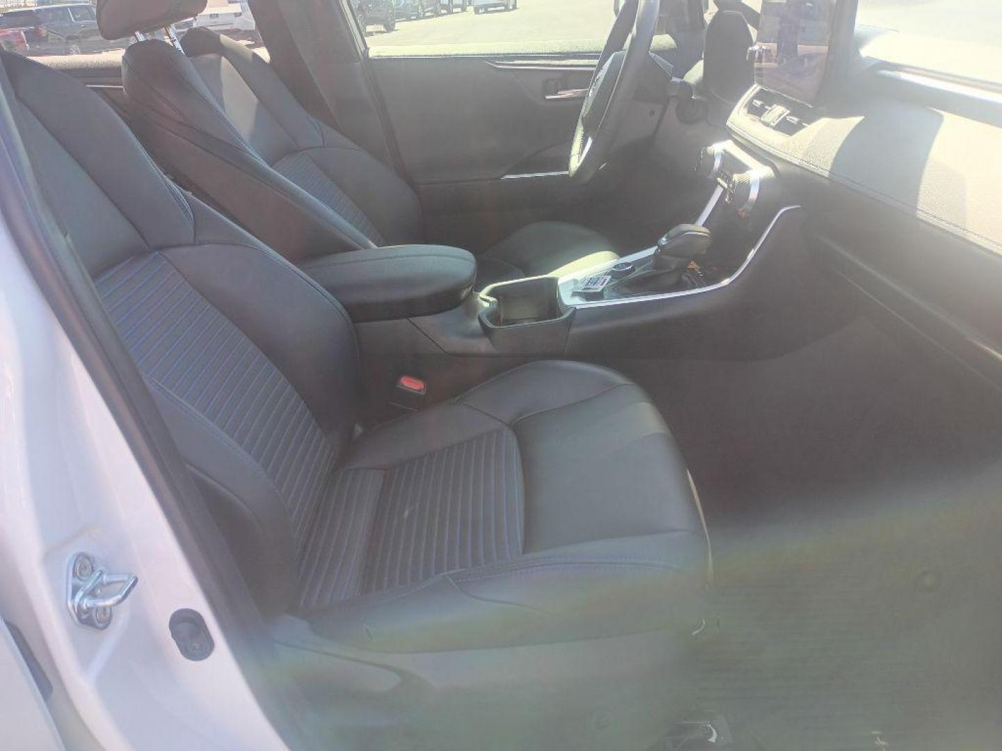 2023 WHITE TOYOTA RAV 4 XSE (2T3E6RFV8PW) , Automatic transmission, located at 2525 S. Cushman, Fairbanks, AK, 99701, (907) 452-5707, 64.824036, -147.712311 - Photo#1