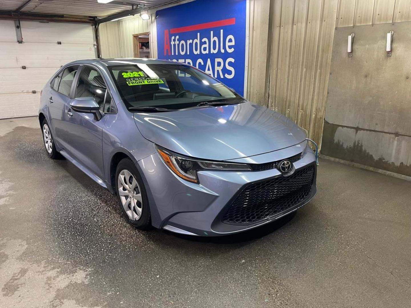 2021 GRAY TOYOTA COROLLA LE LE (5YFEPMAE9MP) with an 1.8L engine, Continuously Variable transmission, located at 2525 S. Cushman, Fairbanks, AK, 99701, (907) 452-5707, 64.824036, -147.712311 - Photo#0