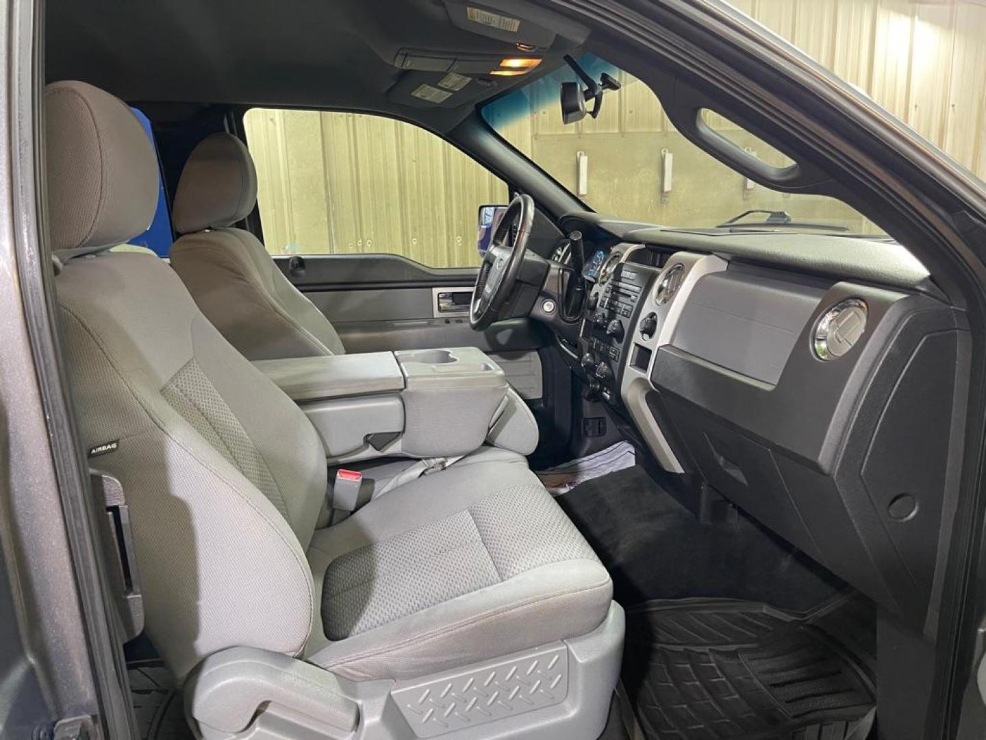 2011 GREY FORD F150 SUPER CAB (1FTFX1EF0BF) with an 5.0L engine, Automatic transmission, located at 2525 S. Cushman, Fairbanks, AK, 99701, (907) 452-5707, 64.824036, -147.712311 - Photo#3