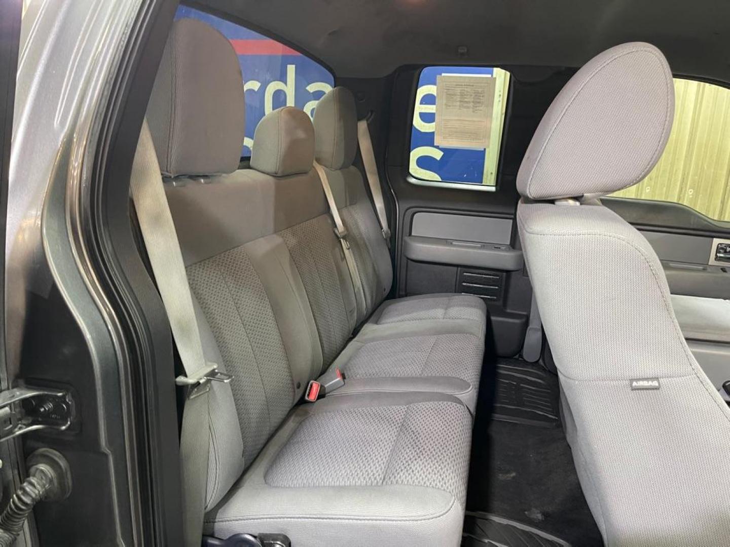 2011 GREY FORD F150 SUPER CAB (1FTFX1EF0BF) with an 5.0L engine, Automatic transmission, located at 2525 S. Cushman, Fairbanks, AK, 99701, (907) 452-5707, 64.824036, -147.712311 - Photo#4