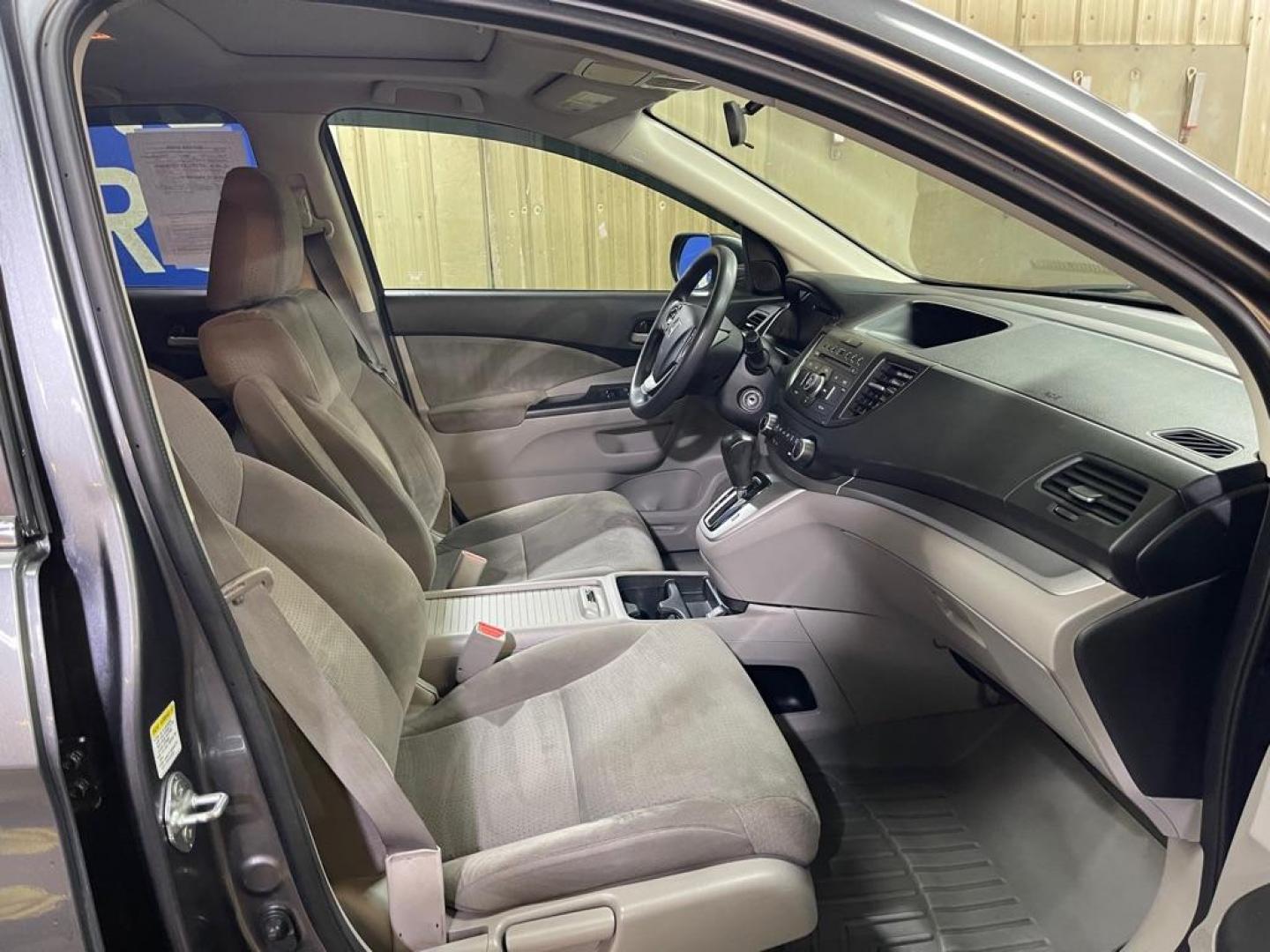 2012 GRAY HONDA CR-V EX (JHLRM4H55CC) with an 2.4L engine, Automatic transmission, located at 2525 S. Cushman, Fairbanks, AK, 99701, (907) 452-5707, 64.824036, -147.712311 - Photo#3
