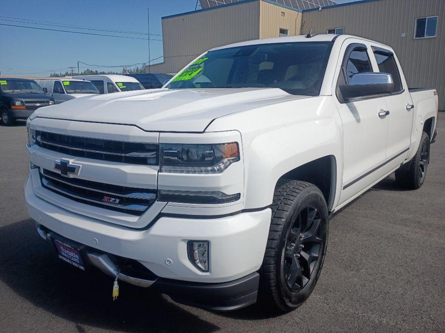 2017 WHITE CHEVROLET SILVERADO 1500 LTZ (3GCUKSEJ0HG) with an 6.2L engine, Automatic transmission, located at 2525 S. Cushman, Fairbanks, AK, 99701, (907) 452-5707, 64.824036, -147.712311 - Photo#2