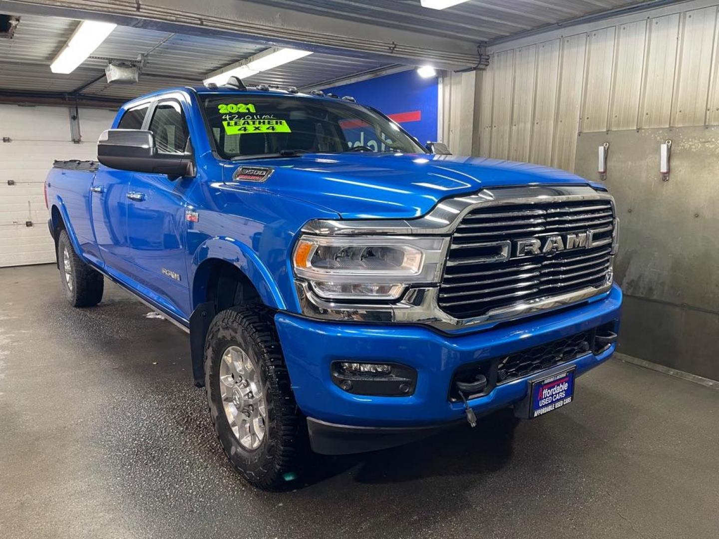 2021 BLUE RAM 3500 LARAMIE (3C63R3JJ7MG) with an 6.4L engine, Automatic transmission, located at 2525 S. Cushman, Fairbanks, AK, 99701, (907) 452-5707, 64.824036, -147.712311 - Photo#0