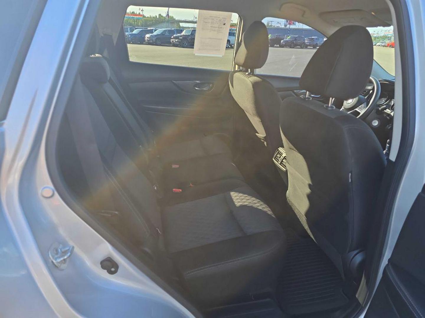 2017 SILVER NISSAN ROGUE S (JN8AT2MT6HW) with an 2.5L engine, Continuously Variable transmission, located at 2525 S. Cushman, Fairbanks, AK, 99701, (907) 452-5707, 64.824036, -147.712311 - Photo#1