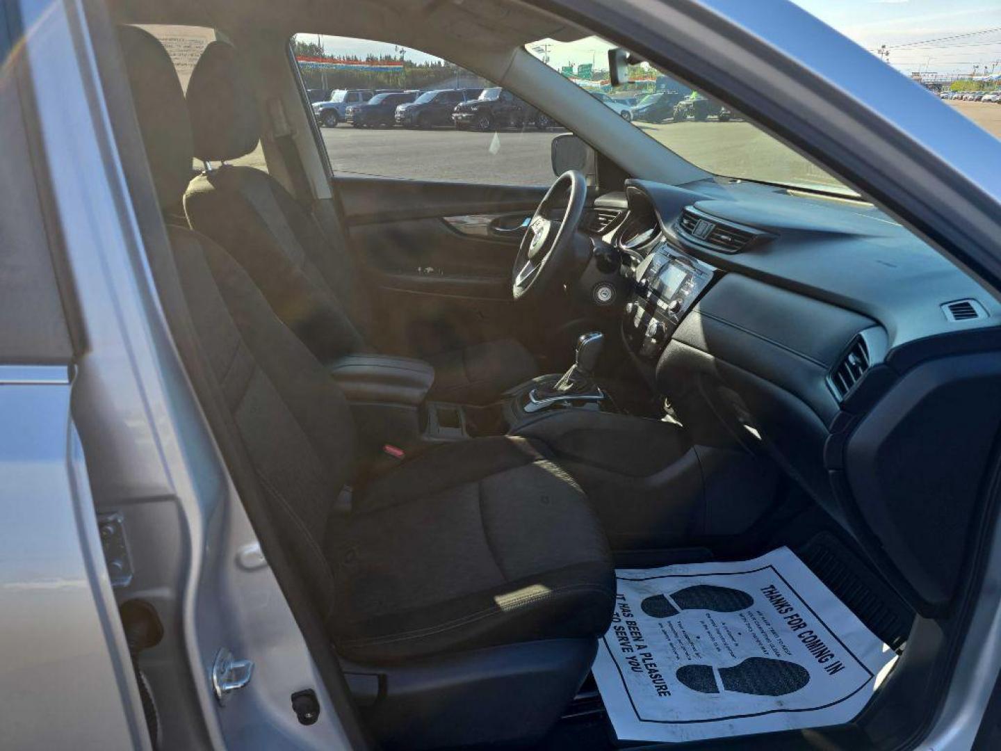 2017 SILVER NISSAN ROGUE S (JN8AT2MT6HW) with an 2.5L engine, Continuously Variable transmission, located at 2525 S. Cushman, Fairbanks, AK, 99701, (907) 452-5707, 64.824036, -147.712311 - Photo#2