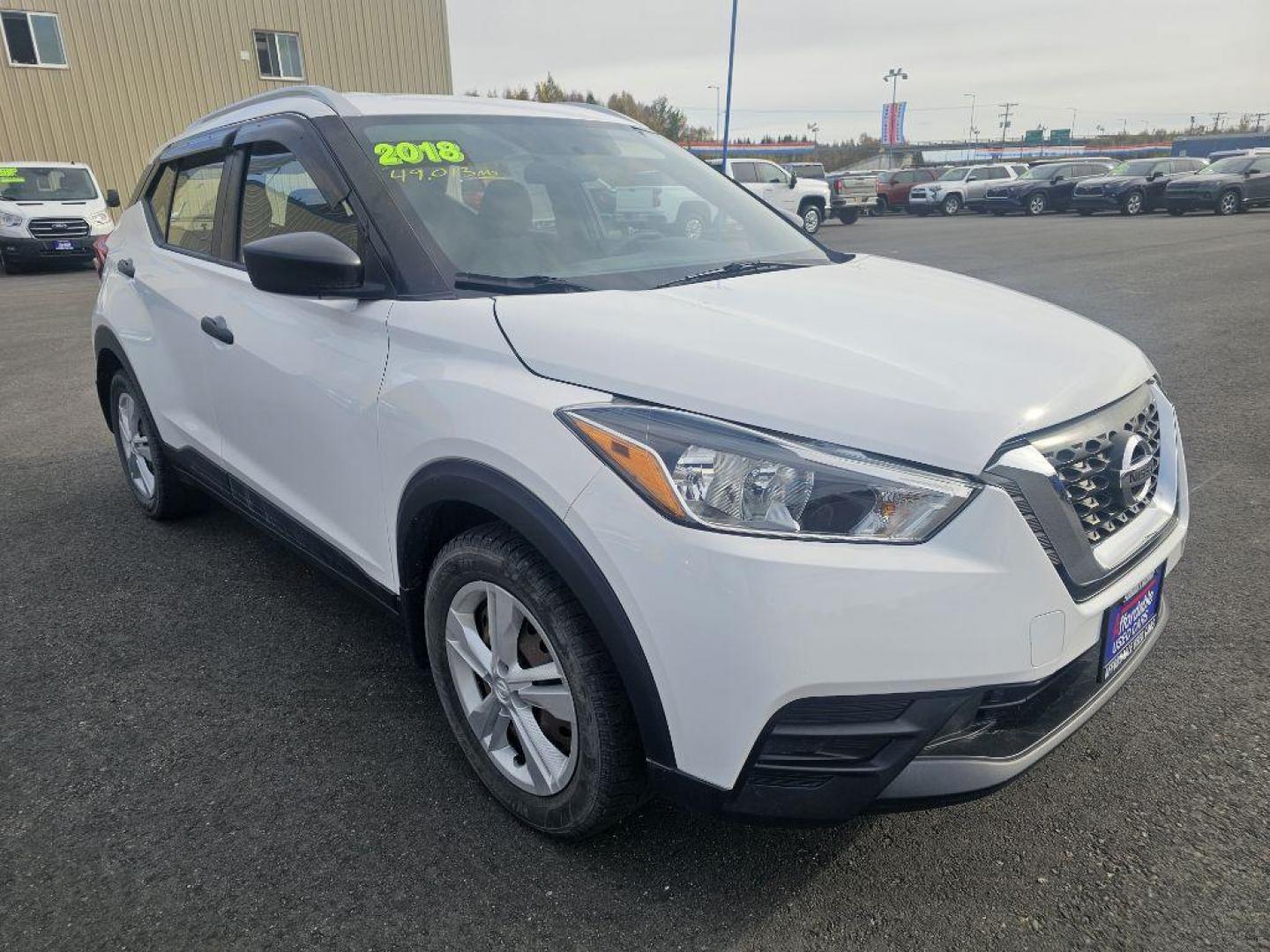 2018 WHITE NISSAN KICKS S (3N1CP5CU2JL) with an 1.6L engine, Continuously Variable transmission, located at 2525 S. Cushman, Fairbanks, AK, 99701, (907) 452-5707, 64.824036, -147.712311 - Photo#0