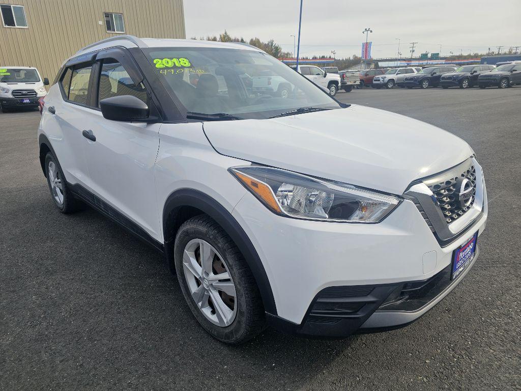 photo of 2018 NISSAN KICKS S