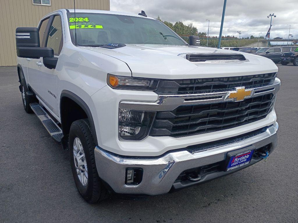 photo of 2024 CHEVROLET SILVERADO 2500 HEAVY DUTY LT